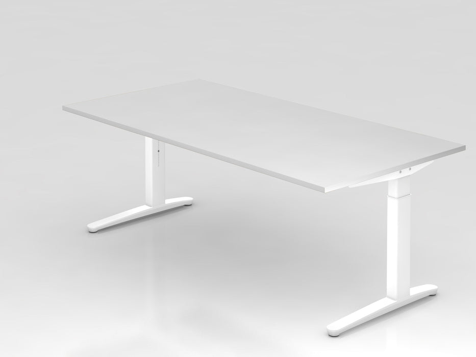 Hammerbacher | Schreibtisch C-Fuß 200x100cm Weiß / Weiß