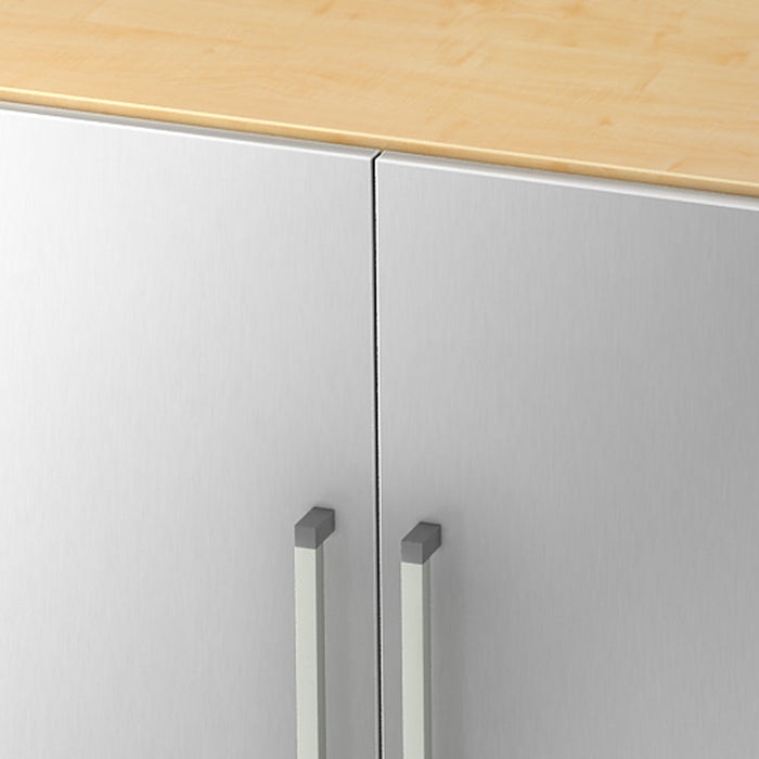 Hammerbacher | Schrank 3OH mit Sockelbl. CE Ahorn / Silber